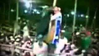 চরমোনাই মুরিদরা মাহফিলে লাফালাফি ও চিল্লাচিল্লি করে কেন?